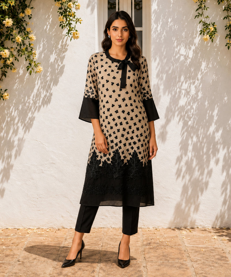 Black & White Crepe Floral Suit with Ribbon