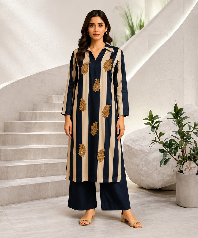 Formé – Ivory & Navy Blue Cotton Silk Set